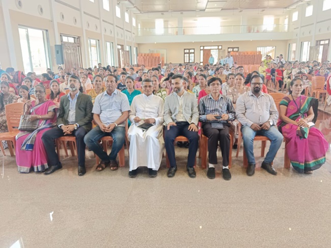St. Lawrence English Medium School, Moodubelle Holds Parents-Teachers Meeting
